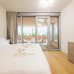 Waterfront Luxury 1br, Free Parking, Ac, Netflix & Wifi By Tilo Lux Genua