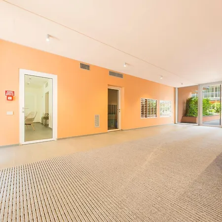 Waterfront Luxury 1br, Free Parking, Ac, Netflix & Wifi By Tilo Lux Genua
