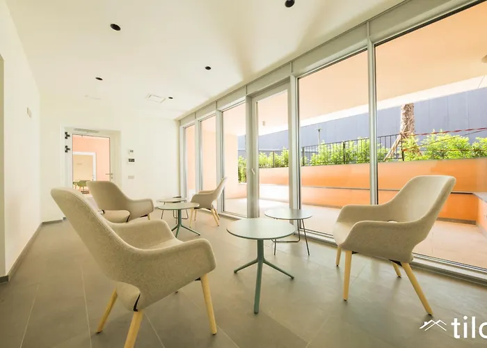Waterfront Luxury 1br, Free Parking, Ac, Netflix & Wifi By Tilo Lux * جنوة