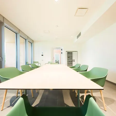 Waterfront Luxury 1br, Free Parking, Ac, Netflix & Wifi By Tilo Lux アパート *
