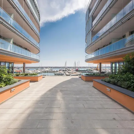 Waterfront Luxury 1br, Free Parking, Ac, Netflix & Wifi By Tilo Lux * ジェノヴァ